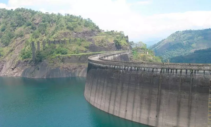 ഇടുക്കി ജില്ലയിലെ അണക്കെട്ടുകളിൽ 16 ശതമാനം ജലം മാത്രം