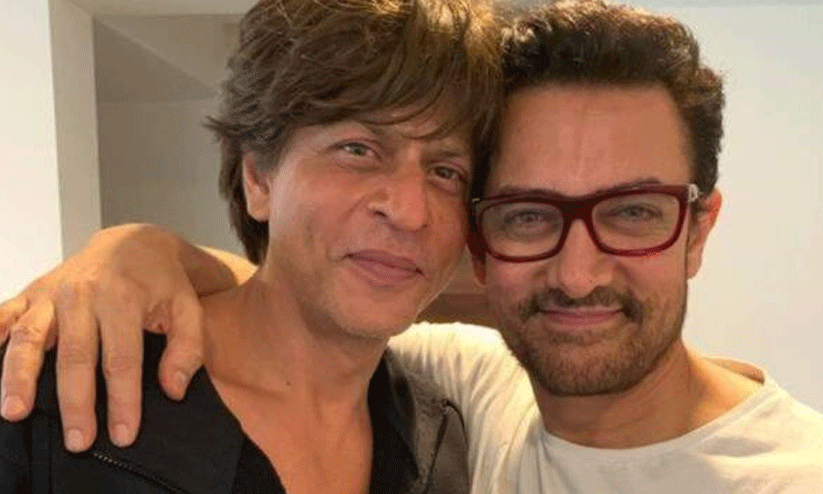 Shah Rukh Khan bought a laptop for Aamir Khan in 1996, Aamir didn’t open it for five years