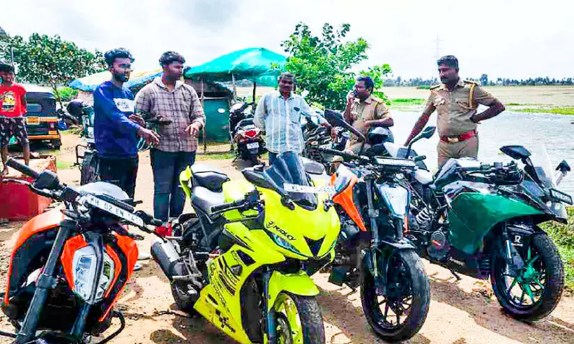 രൂപമാറ്റം വരുത്തി അപകടകരമായ രീതിയിൽ ഓടിച്ച ബൈക്കുകൾ പിടികൂടി