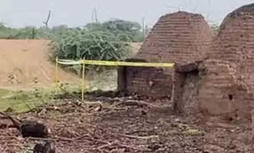 14 year olds burnt bodyfound in rajasthan brick kiln