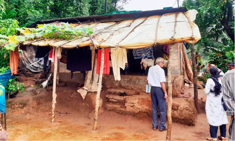 കു​ട​കി​ല്‍ എ​രി​ഞ്ഞു​തീ​രു​ന്ന    ആ​ദി​വാ​സി ജീ​വി​ത​ങ്ങ​ള്‍