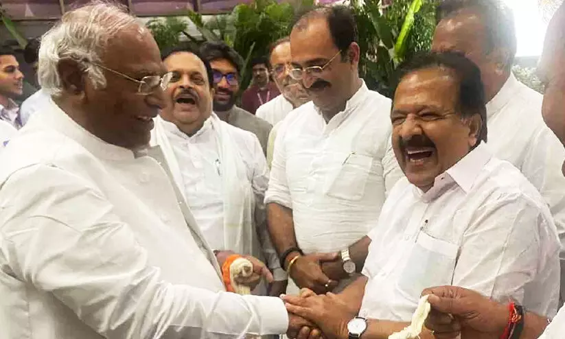 Mallikarjun Kharge, Ramesh chennithala