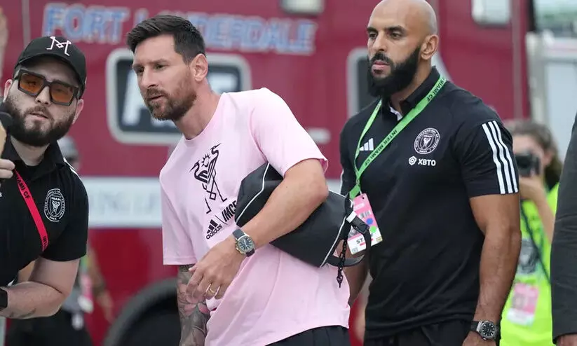 Messi Bodyguard