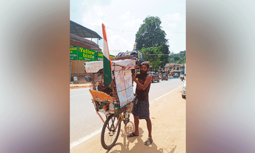 വെ​റു​മൊ​രു യാ​ത്ര​യ​ല്ല;  സ​ന്ദേ​ശയാ​ത്ര