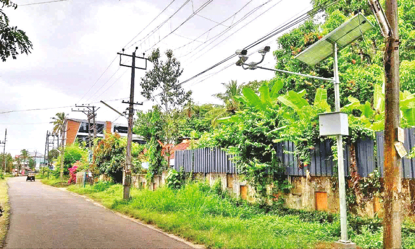 ട്രാംവേ റോഡിൽ മാലിന്യം തള്ളിയാൽ ഇനി ‘വിവരമറിയും’