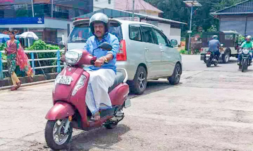 അറ്റകുറ്റപ്പണിയില്ലാതെ മുണ്ടക്കയം കോസ്​വേ; ദുരിതത്തിലായി യാത്രികർ