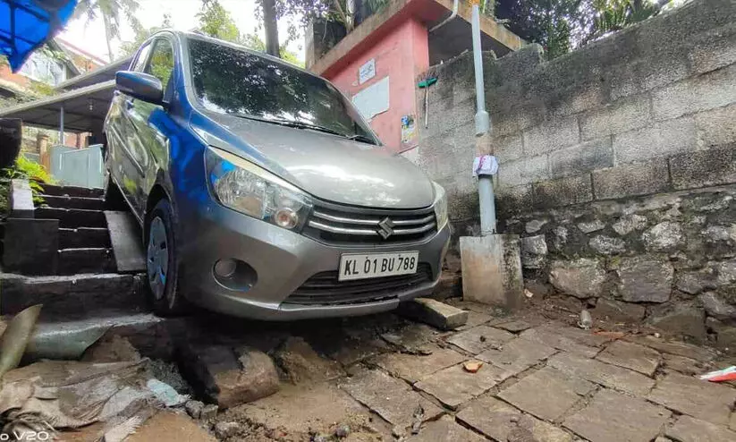 ഗൂഗിൾ മാപ്പ് ചതിച്ചു; വർക്കലയിൽ കാർ അപകടത്തിൽപ്പെട്ടു