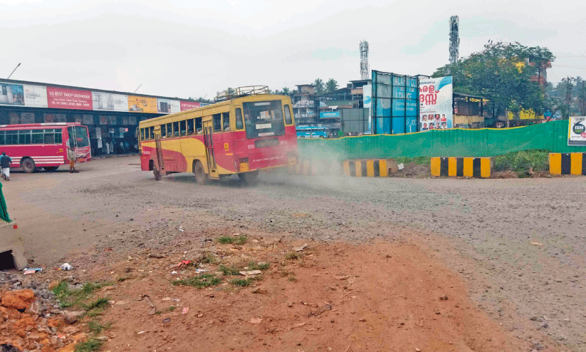 vadakara bus stand