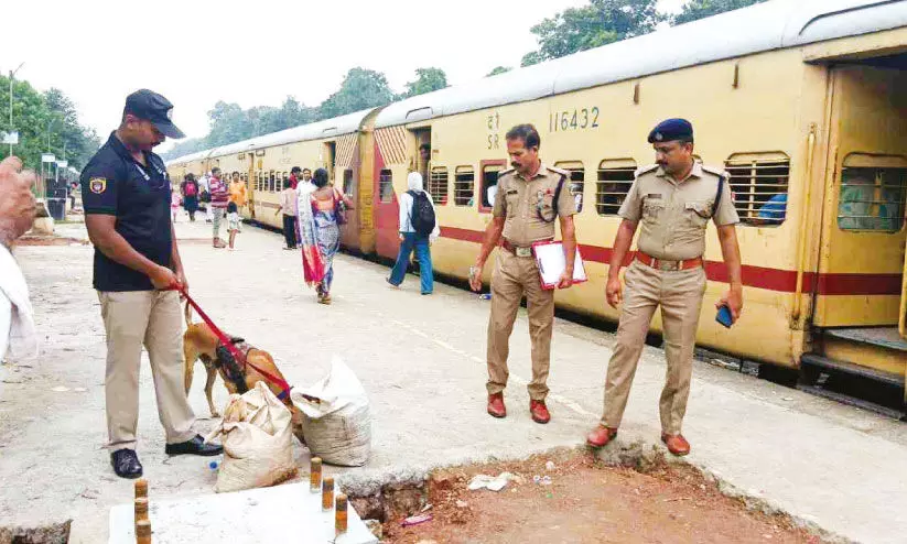 കളമശ്ശേരി സ്ഫോടനം; വ്യാപക പരിശോധന