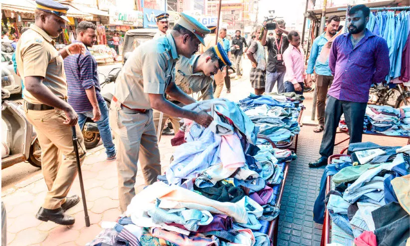 കളമശ്ശേരി സ്‌ഫോടനം:  കോ​ട്ട​യം ജില്ലയിൽ പരിശോധന കർശനമാക്കി പൊലീസ്