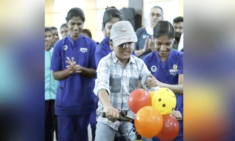 നിപയെ അതിജീവിച്ച ഹനീന്​ ആശുപത്രിയിൽ സ്വീകരണം