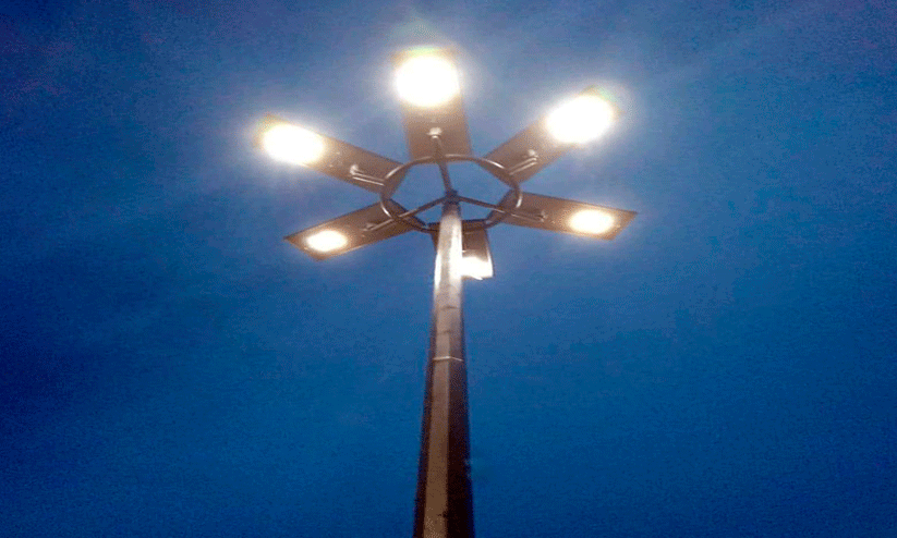 High Mast Lamp