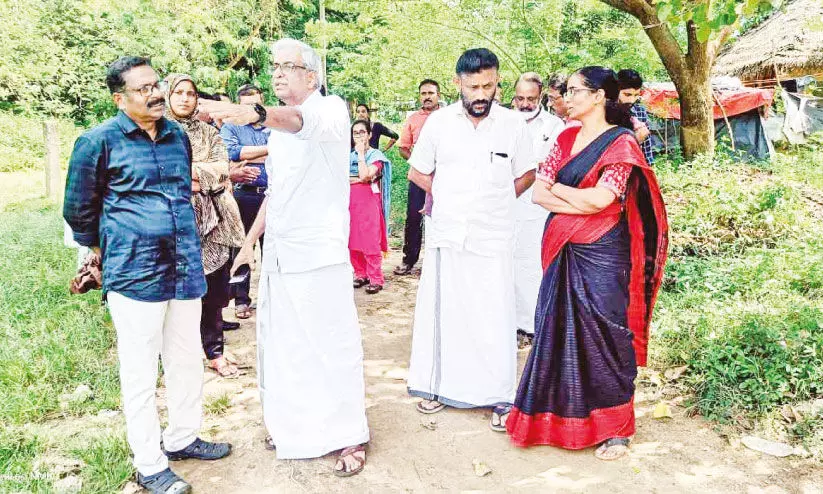 ബി​യ്യം കോ​ൾ മേ​ഖ​ല​യെ   വീ​ണ്ടും പ​ച്ച​പ്പ​ണി​യി​ക്കും