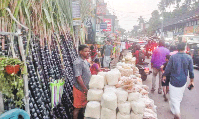 കാ​ർ​ഷി​ക സം​സ്കൃ​തി​ ഓ​ർ​മ​പ്പെ​ടു​ത്തി കു​റ്റി​ക്കാ​ട് ക​ണ്ണ​പ്പി​ൽ  വാ​വു​വാ​ണി​ഭം ഇ​ന്ന്