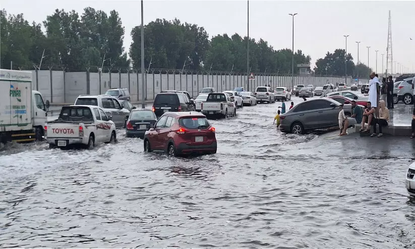 Heavy Rain in Makkah and Jeddah