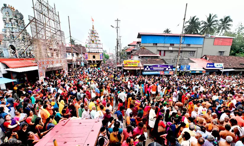 നൂ​റ്റാ​ണ്ടു​ക​ളു​ടെ ക​ൽ​പാ​ത്തി​പ്പെ​രു​മ