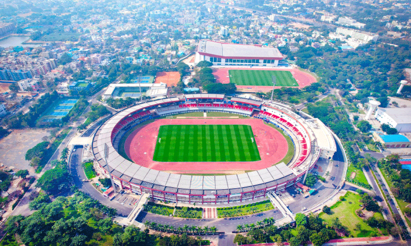 സൂ​പ്പ​ർ ക​പ്പ് ഫു​ട്ബാ​ളി​ന് ഇ​ന്ന് ക​ലിം​ഗ സ്റ്റേ​ഡി​യ​ത്തി​ൽ കി​ക്കോ​ഫ്