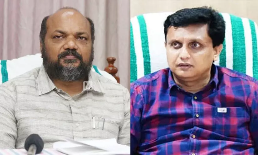 എക്സാലോജിക്​: പാർട്ടി നേതൃത്വം വിശദീകരിക്കുമെന്ന് മന്ത്രി റിയാസ്​, പ്രതികരിക്കാതെ മന്ത്രി രാജീവ്​