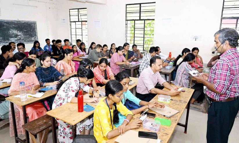 നാ​ലു വ​ർ​ഷ ബിരുദ കോ​ഴ്സ്; മു​ന്നൊ​രു​ക്ക​വു​മാ​യി കെ.​കെ.​ടി.​എം ഗ​വ. കോ​ള​ജ്