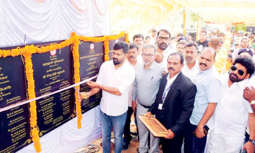 narendra modi laying foundation stone for new railway project