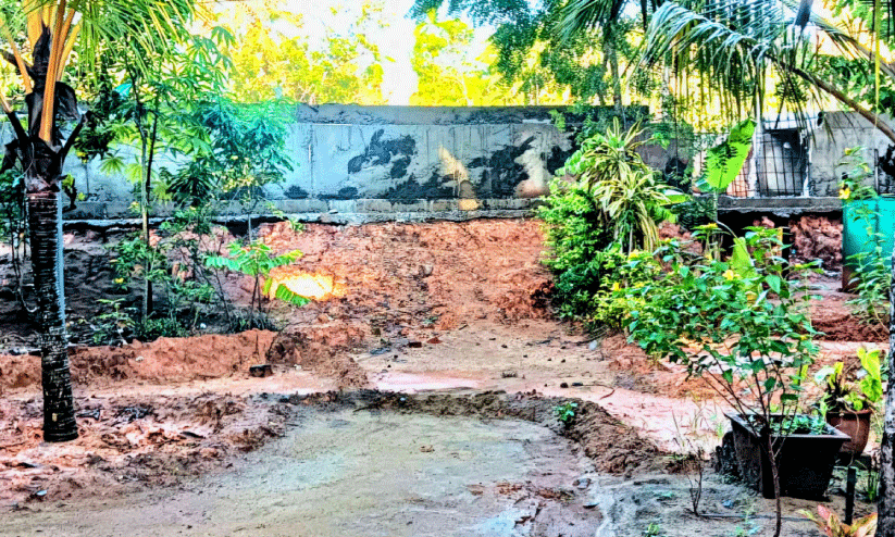 National Highway Development; The family is stuck between a wall and a canal