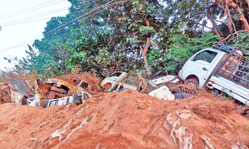 Custodial vehicles decaying in the vicinity of Kumbala Police Station
