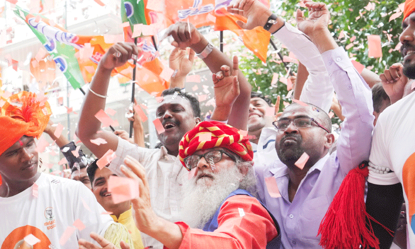 BJP activists celebrate party victory in Bangalore