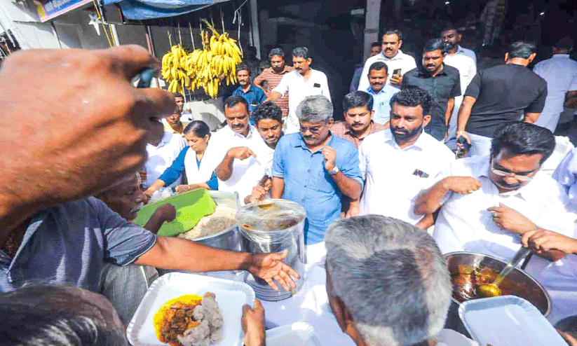 പാർട്ടി സ്ഥാനാർഥി തോറ്റു; പിടിയും പോത്തുകറിയും വിതരണം ചെയ്ത്​ ആഘോഷിച്ചു