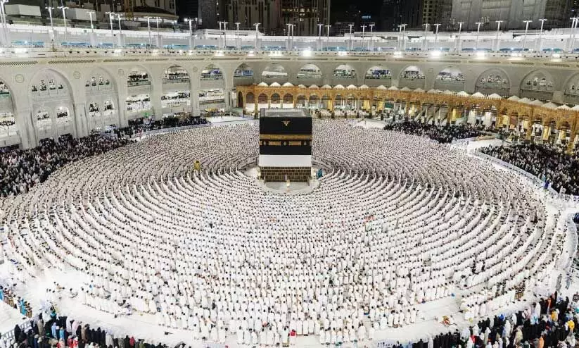 Prayer at Makkah Masjid al-Haram