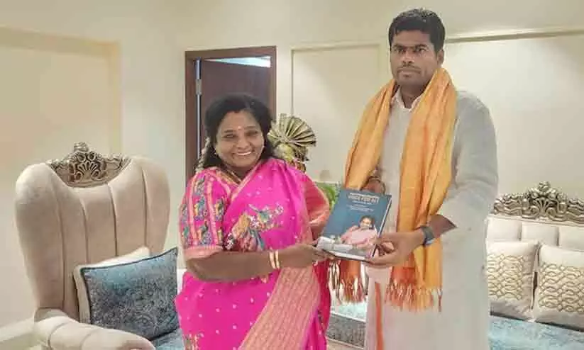 Annamalai meets Tamilisai Soundararajan