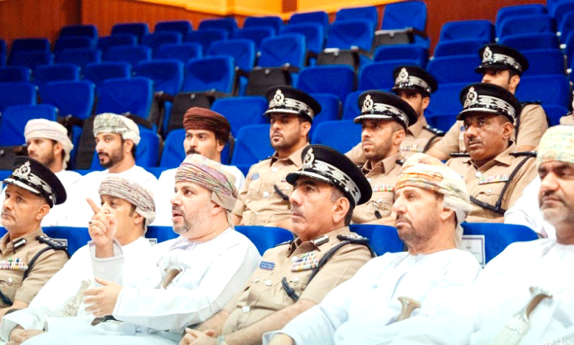Dhofar Governor Syed Marwan bin Turki Al Said Dhofar  When he visited the police command headquarters
