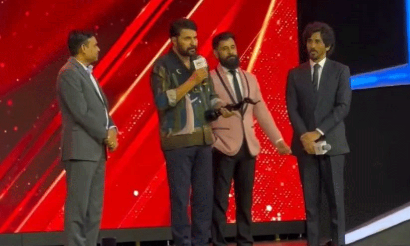 Mammootty Seeks   Help To Wayanadu In Filmfare award