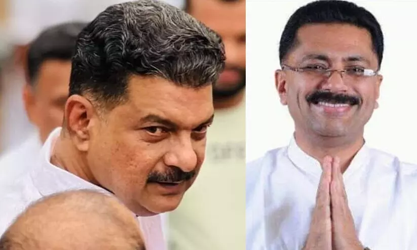 ജലീലിന്റെ ‘സ്റ്റാർട്ടപ്’ പാർട്ടി തള്ളിയപ്പോൾ അൻവറിന്റെ ‘വാട്സ്ആപ്’