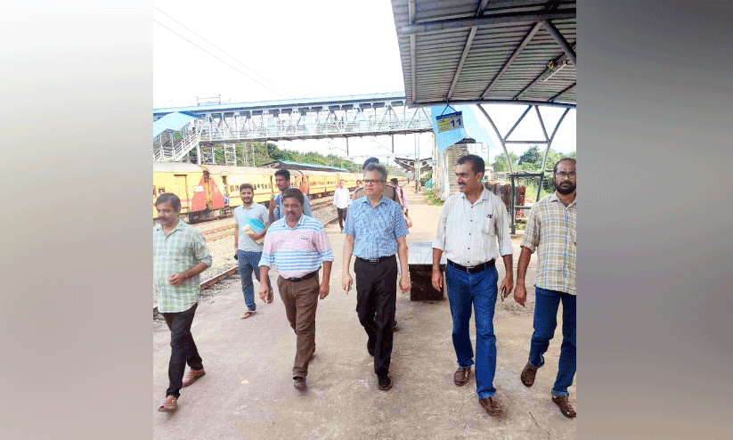 മുഖച്ഛായ മാറ്റാൻ നീലേശ്വരം റെയിൽവേ സ്റ്റേഷൻ