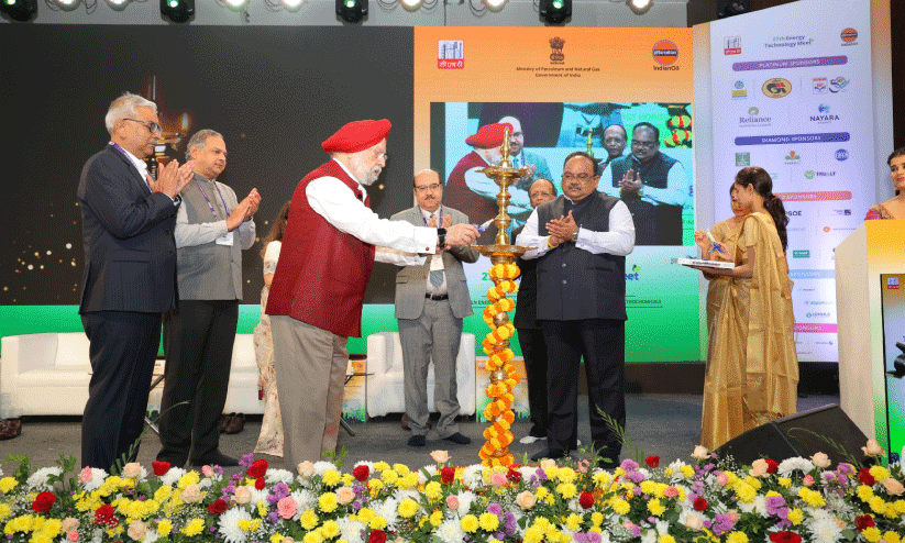 Minister Hardeep Singh Puri