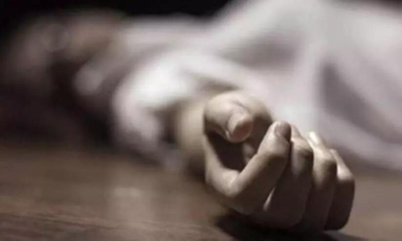 A 17-year-old girl who died of fever in Adoor was five months pregnant Madamam