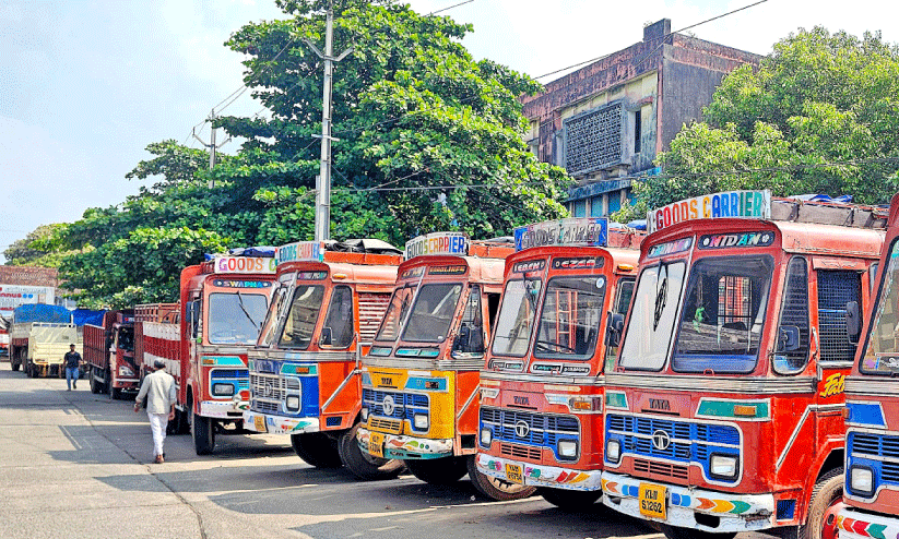 ലോ​റി സ്റ്റാ​ൻ​ഡ്