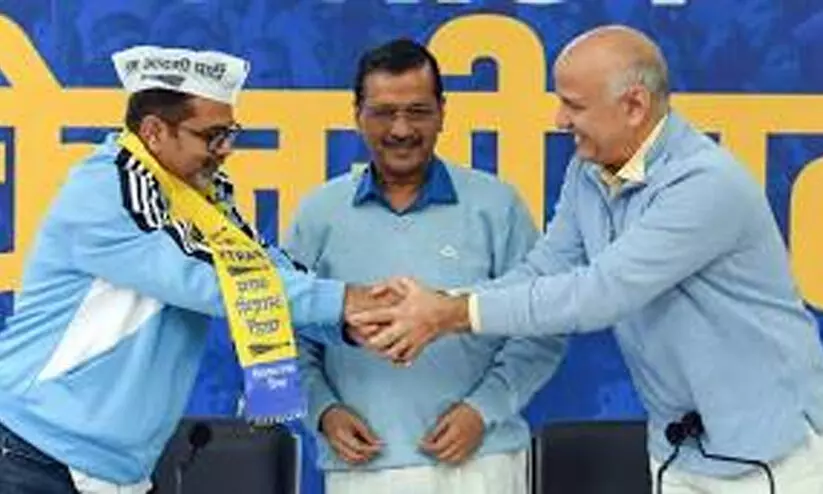 AAP Fields Avadh Ojha from Patparganj, Manish Sisodia moves to Jangpura