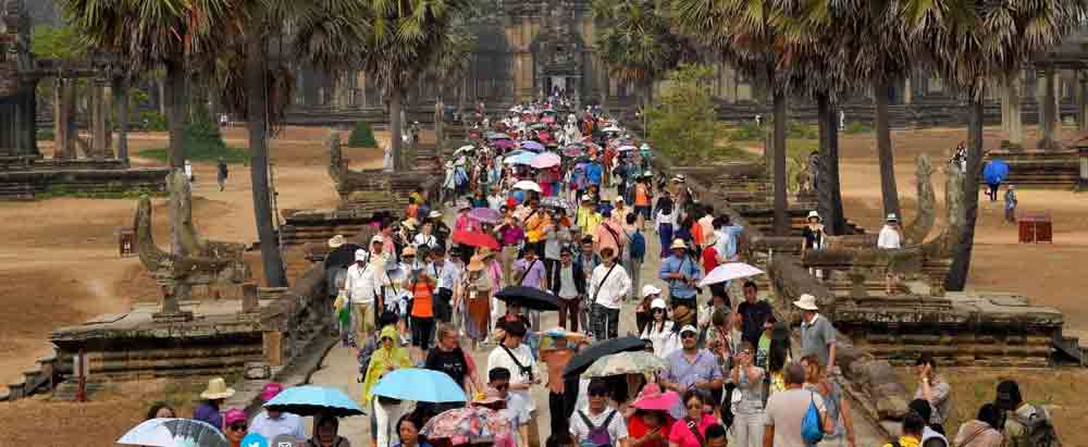 Angkor-Wat-temple-in-Siem-Reap-province-in-Cambodia