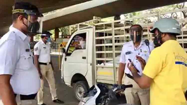 നോയിഡയിൽ ആരോഗ്യസേതു നിർബന്ധം; ആപില്ലെങ്കിൽ ആറുമാസം തടവും 1000 രൂപ പിഴയും