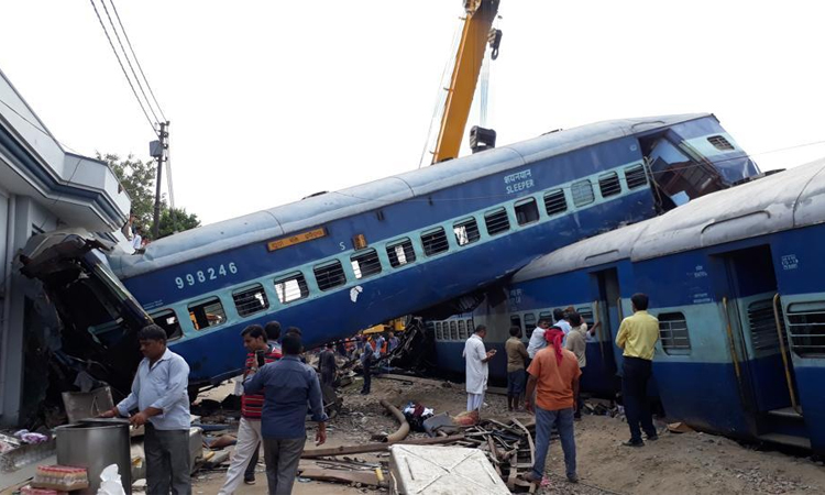 Utkal-Train-Derailed