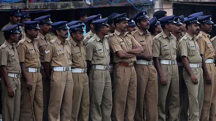 രണ്ടുമാസമായി അവധിയില്ല: കോവിഡ്​ കാലത്ത് വലഞ്ഞ് ക്യാമ്പ് ഫോളോവേഴ്സ്