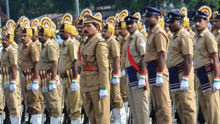 kerala-police-290819.jpg